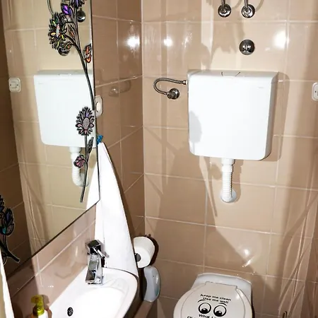 And Stambuk Affittacamere 3*