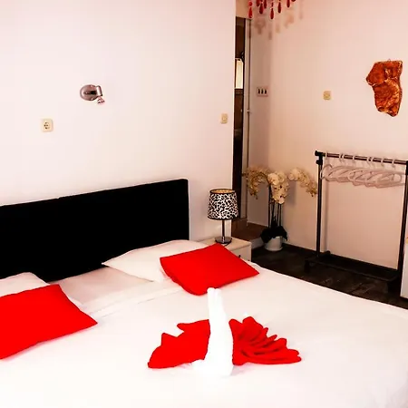 Konukevi And Stambuk