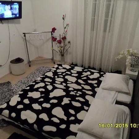 Gasthuis And Stambuk 3*