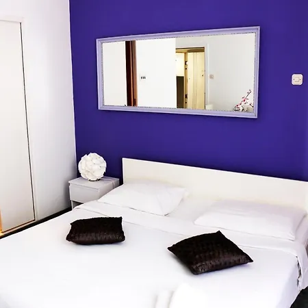 And Stambuk Gasthuis Split